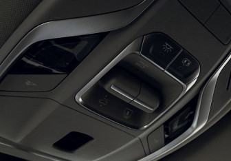 Подержанный автомобиль Geely Coolray 2022 года (16 фото)