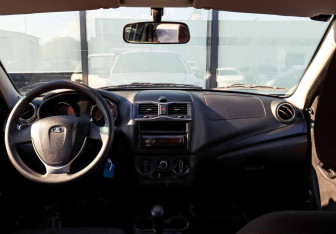 Подержанный автомобиль LADA (ВАЗ) Granta Sedan 2019 года (18 фото)