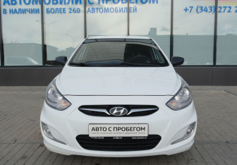 Подержанный автомобиль Hyundai Solaris Sedan 2014 года (8 фото)