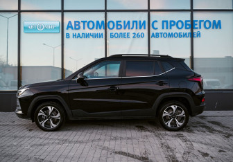 Подержанный автомобиль Москвич 3 2023 года (2 фото)