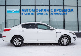 Подержанный автомобиль Kia Optima Sedan 2014 года (7 фото)