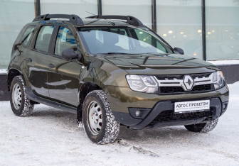 Подержанный автомобиль Renault Duster 2019 года (7 фото)