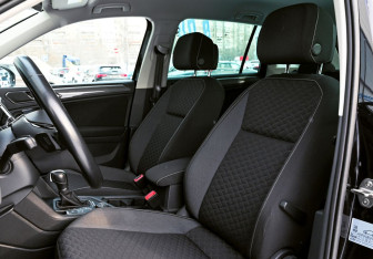 Подержанный автомобиль Volkswagen Tiguan 2018 года (9 фото)