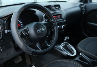 Подержанный автомобиль Kia Soul 2016 года (9 фото)