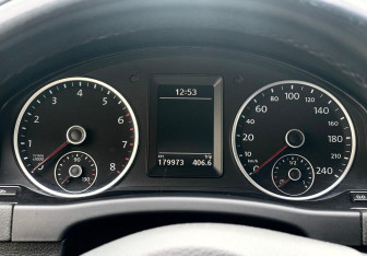 Подержанный автомобиль Volkswagen Tiguan 2012 года (16 фото)
