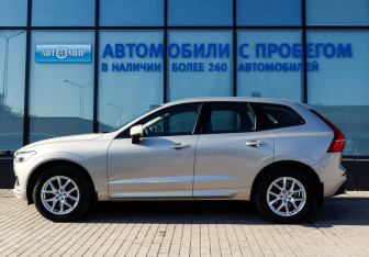 Подержанный автомобиль Volvo XC60 2018 года (2 фото)