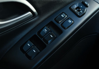 Подержанный автомобиль Hyundai ix35 2014 года (11 фото)