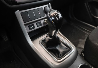 Подержанный автомобиль Geely Emgrand EC7 Sedan 2013 года (12 фото)