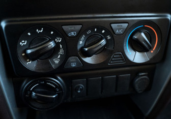 Подержанный автомобиль Toyota Fortuner 2020 года (14 фото)