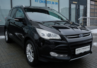 Подержанный автомобиль Ford Kuga 2014 года (7 фото)