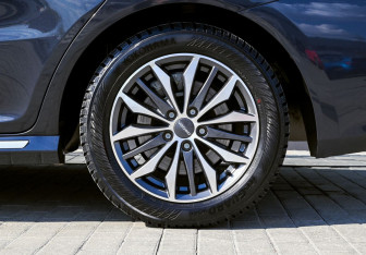 Подержанный автомобиль Omoda S5 2023 года (22 фото)