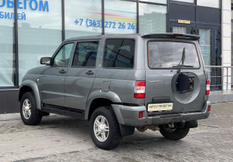 Подержанный автомобиль УАЗ Patriot 2011 года (3 фото)