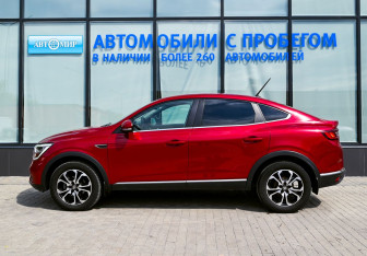 Подержанный автомобиль Renault Arkana 2019 года (2 фото)