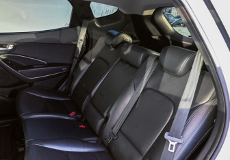 Подержанный автомобиль Hyundai Santa Fe 2013 года (18 фото)