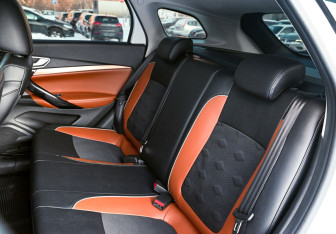 Подержанный автомобиль LADA (ВАЗ) Vesta Wagon 2024 года (19 фото)