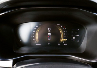 Подержанный автомобиль Geely Atlas Pro 2022 года (11 фото)