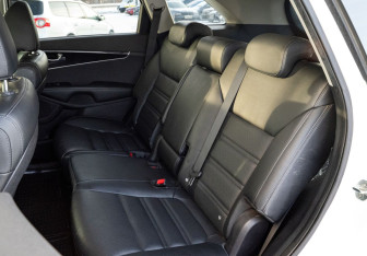 Подержанный автомобиль Kia Sorento 2019 года (20 фото)