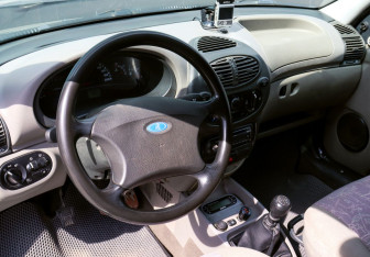 Подержанный автомобиль LADA (ВАЗ) Kalina Hatchback 2007 года (13 фото)