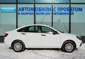 Подержанный автомобиль LADA (ВАЗ) Vesta Sedan 2019 года (6 фото)