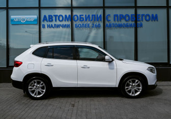 Подержанный автомобиль Brilliance V5 2014 года (6 фото)