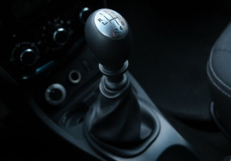 Подержанный автомобиль Nissan Terrano 2014 года (13 фото)