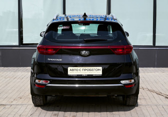 Подержанный автомобиль Kia Sportage 2021 года (4 фото)
