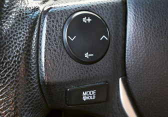 Подержанный автомобиль Toyota Corolla Sedan 2013 года (13 фото)