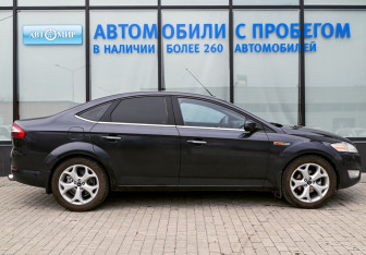 Подержанный автомобиль Ford Mondeo Sedan 2010 года (6 фото)
