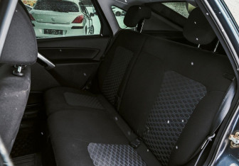 Подержанный автомобиль LADA (ВАЗ) Granta Liftback 2020 года (16 фото)