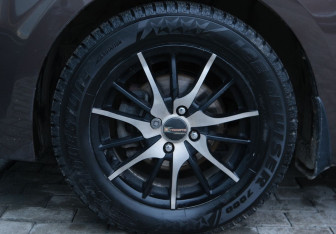 Подержанный автомобиль Hyundai Solaris Sedan 2014 года (19 фото)