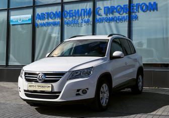 Подержанный автомобиль Volkswagen Tiguan 2010 года (1 фото)