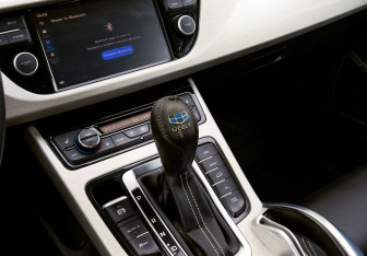 Подержанный автомобиль Geely Atlas 2019 года (12 фото)