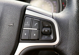 Подержанный автомобиль Geely Atlas 2019 года (14 фото)