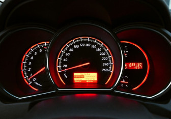 Подержанный автомобиль Nissan Murano Suv 2012 года (18 фото)