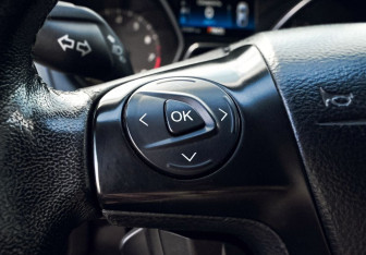 Подержанный автомобиль Ford Focus Hatchback 2013 года (15 фото)