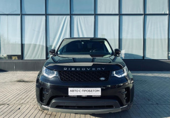 Подержанный автомобиль Land Rover Discovery 2017 года (8 фото)