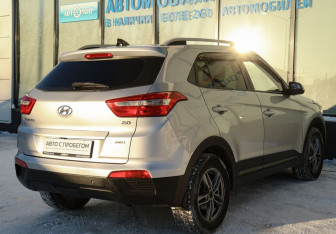 Подержанный автомобиль Hyundai Creta 2017 года (5 фото)