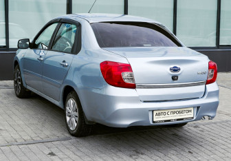 Подержанный автомобиль Datsun on-DO 2014 года (3 фото)
