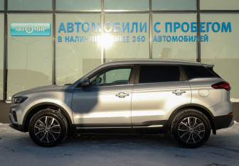 Подержанный автомобиль Geely Atlas Pro 2022 года (2 фото)