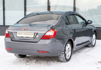 Подержанный автомобиль Geely Emgrand EC7 Sedan 2014 года (5 фото)