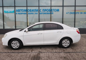 Подержанный автомобиль Geely Emgrand EC7 Sedan 2013 года (2 фото)
