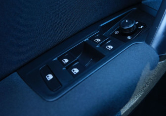 Подержанный автомобиль Volkswagen Tiguan 2020 года (11 фото)