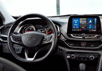 Подержанный автомобиль Chevrolet Orlando 2020 года (18 фото)