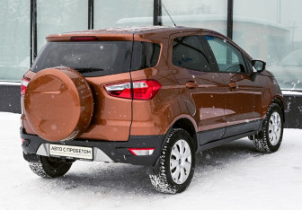 Подержанный автомобиль Ford EcoSport 2016 года (5 фото)