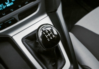 Подержанный автомобиль Ford Focus Sedan 2012 года (15 фото)