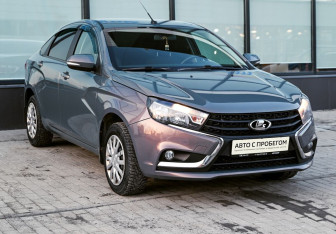 Подержанный автомобиль LADA (ВАЗ) Vesta Sedan 2021 года (7 фото)
