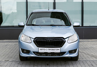 Подержанный автомобиль Datsun on-DO 2014 года (8 фото)