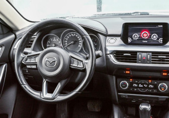 Подержанный автомобиль Mazda 6 Sedan 2018 года (11 фото)