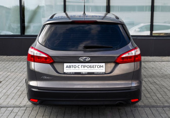 Подержанный автомобиль Ford Focus Wagon 2012 года (4 фото)