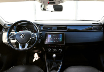 Подержанный автомобиль Renault Arkana 2019 года (12 фото)